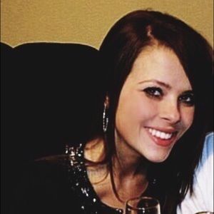 Meet your Posher, Sabrina